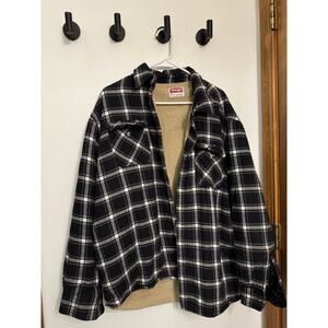 Wrangler Mens Shirt Jacket Black Red Plaid Lined Button Pockets 100% Cotton L